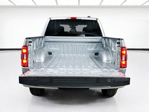 Used 2023 Ford F150 XLT AWD/4WD image 16