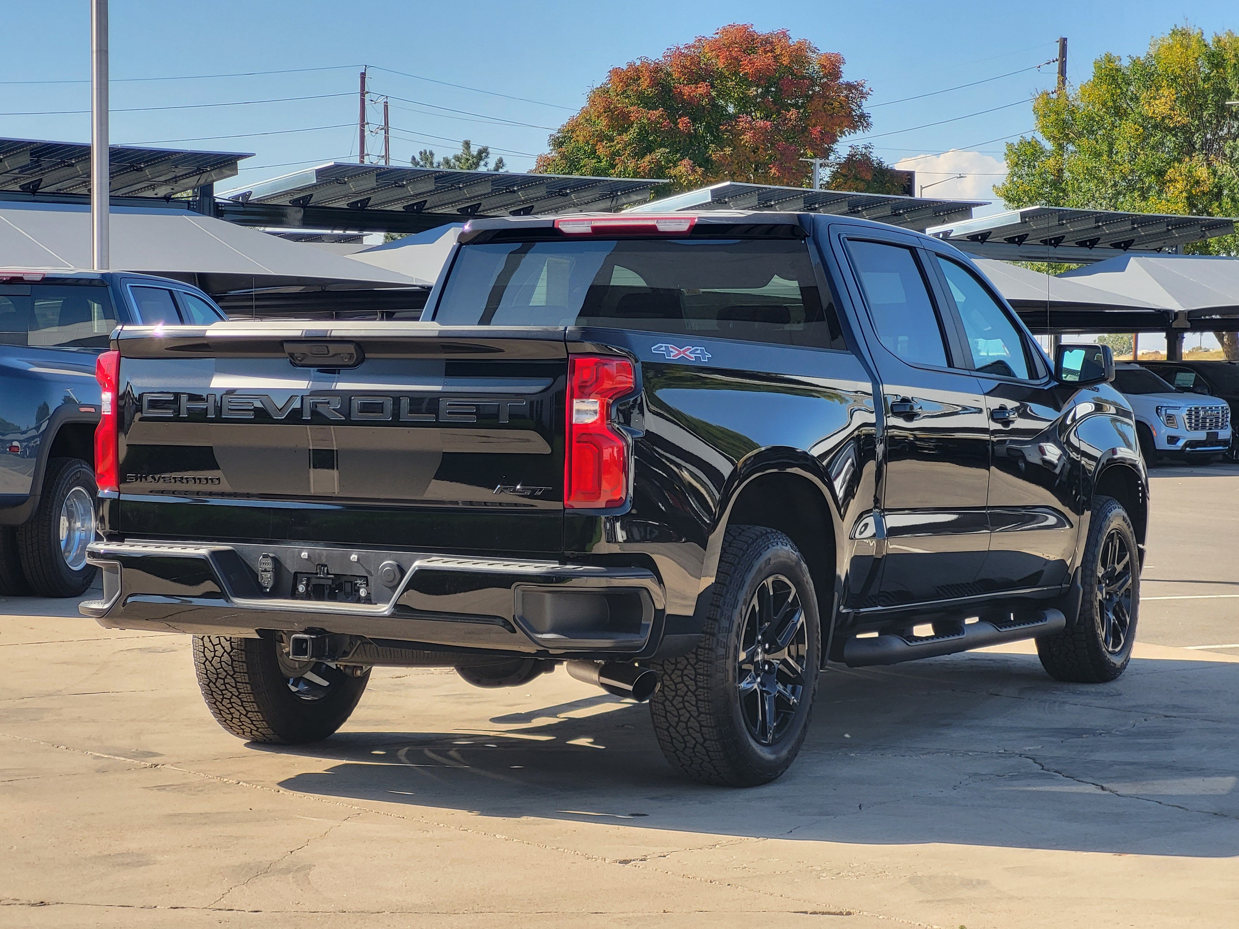 Used 2025 Chevrolet Silverado 1500 RST w/ Rally Edition AWD/4WD image 5