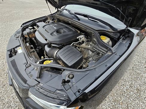 Used 2016 Jeep Grand Cherokee Limited w/ Luxury Group II image 74