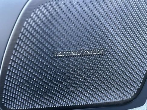 Used 2024 Volvo XC60 B5 Plus w/ Protection Package Premier image 20