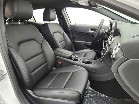 Used 2019 Mercedes-Benz GLA 250 image 19