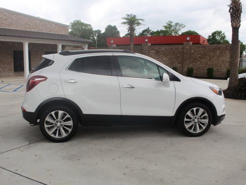 Used 2018 Buick Encore Preferred image 14