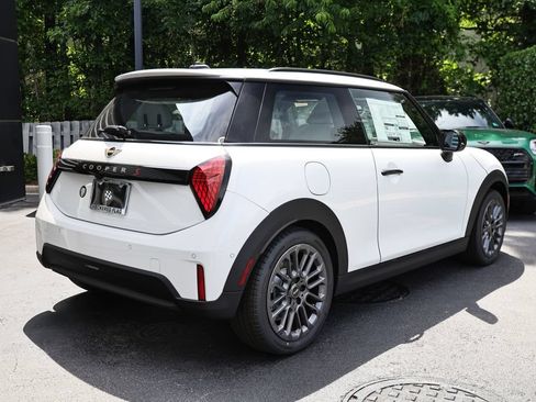 New 2026 MINI Cooper S FWD image 7