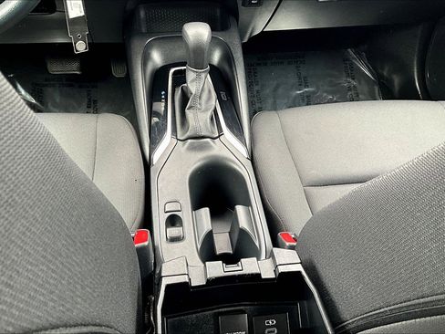 Used 2023 Toyota Corolla LE image 30