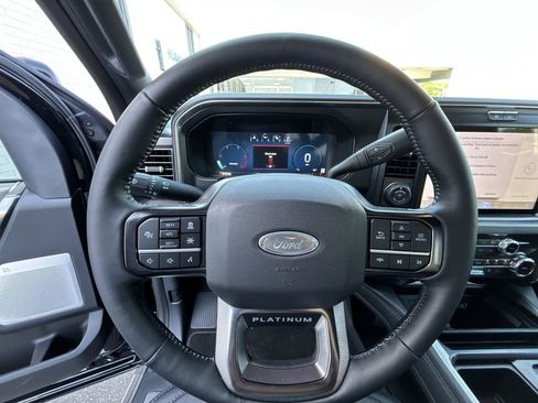 Used 2026 Ford F350 Platinum AWD/4WD image 11