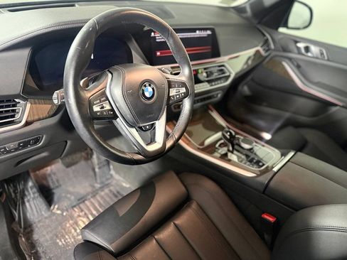Used 2022 BMW X5 xDrive40i w/ Premium Package AWD/4WD image 18