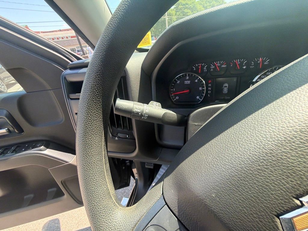 Used 2018 Chevrolet Silverado 1500 LS w/ Trailering Package AWD/4WD image 34