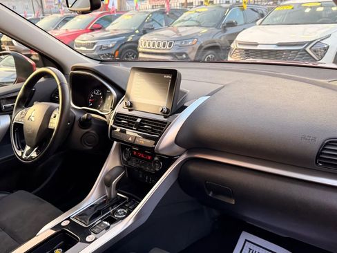 Used 2024 Mitsubishi Eclipse Cross SE image 29