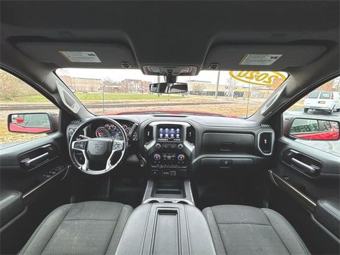 Used 2020 Chevrolet Silverado 1500 LT Trail Boss image 19