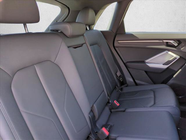 Used 2025 Audi Q3 2.0T Premium AWD/4WD image 19