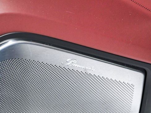 Certified 2024 Porsche Cayenne Turbo AWD/4WD image 7