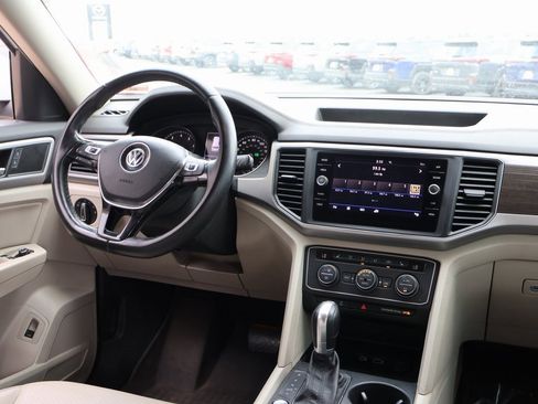 Used 2018 Volkswagen Atlas SE image 15