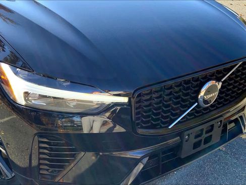 Used 2023 Volvo XC60 T8 Plus w/ Climate Package image 29