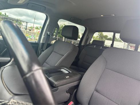 Used 2018 Chevrolet Silverado 1500 LT w/ All Star Edition AWD/4WD image 19
