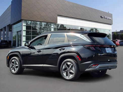 Certified 2025 Hyundai Tucson SEL image 3