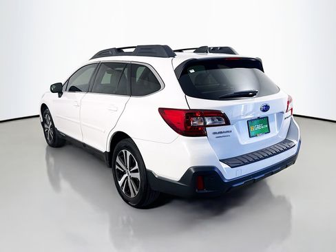 Used 2019 Subaru Outback 2.5i Limited image 7