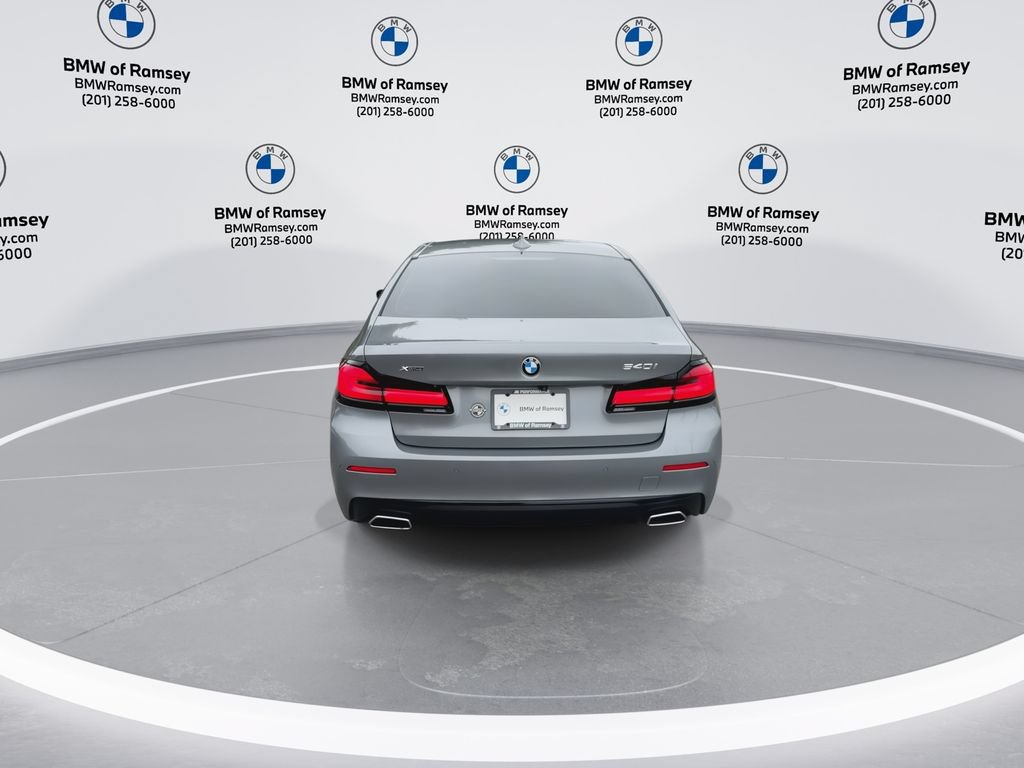 Used 2023 BMW 540i xDrive AWD/4WD image 7