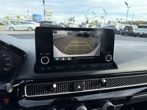 Used 2023 Honda Civic Sport image 25