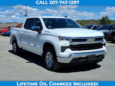 Used 2025 Chevrolet Silverado 1500 LT AWD/4WD image 3