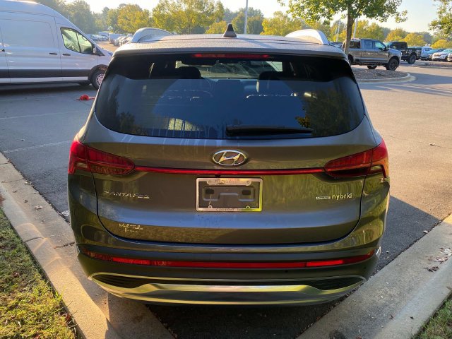 Used 2022 Hyundai Santa Fe Limited AWD/4WD image 32