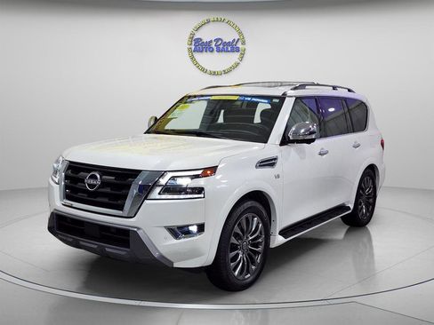 Used 2021 Nissan Armada Platinum w/ Captain's Chairs Package AWD/4WD image 2