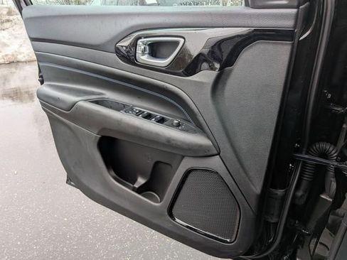 New 2026 Jeep Compass Limited image 21