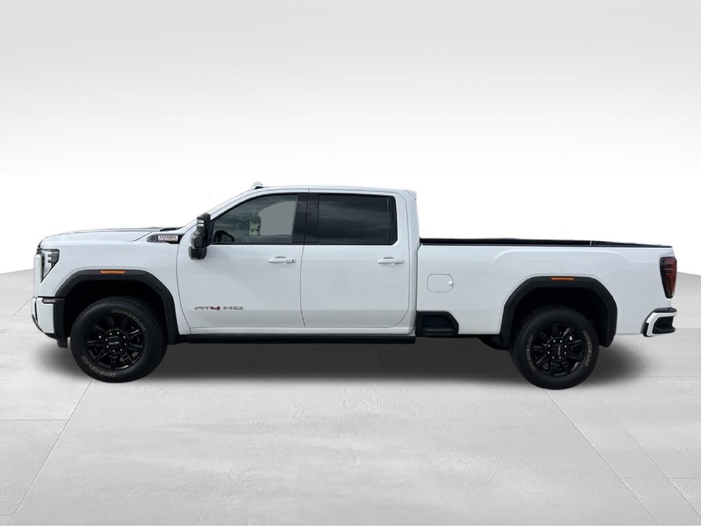 Used 2024 GMC Sierra 3500 AT4 w/ AT4 Premium Plus Package AWD/4WD image 8