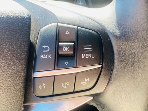 Used 2020 Ford Explorer Platinum w/ Premium Technology Package AWD/4WD image 11
