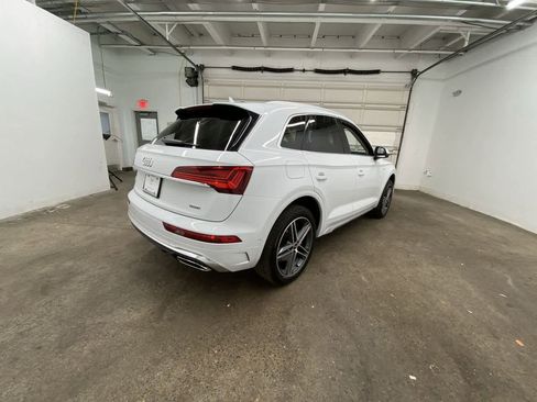 Used 2022 Audi Q5 e Prestige image 6