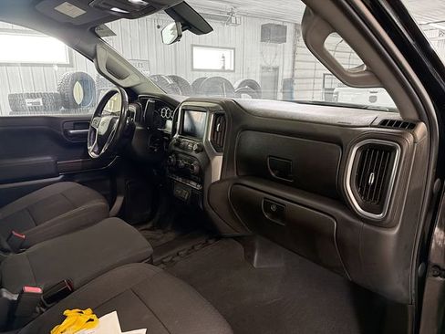 Used 2021 Chevrolet Silverado 1500 RST AWD/4WD image 12