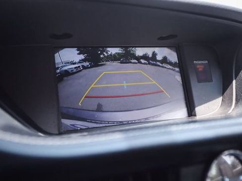 Used 2015 Lexus ES 350 w/ Luxury Package FWD image 25