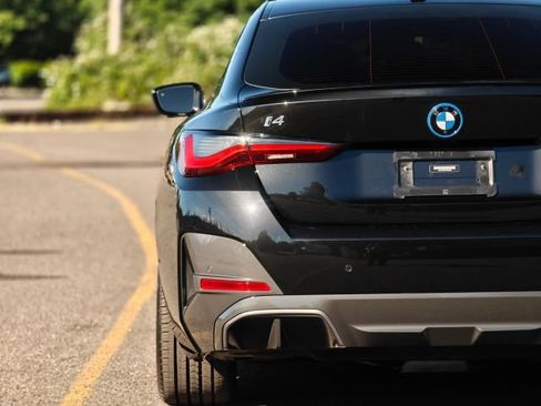 Used 2023 BMW i4 eDrive40 w/ M Sport Package RWD image 10