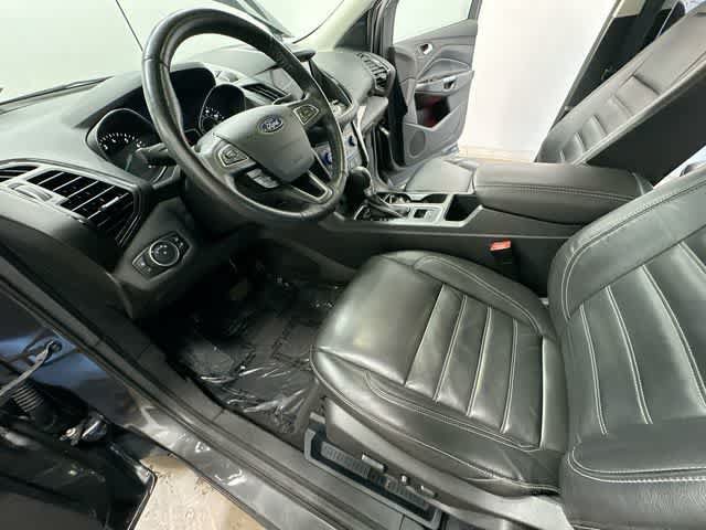 Used 2017 Ford Escape Titanium AWD/4WD image 15