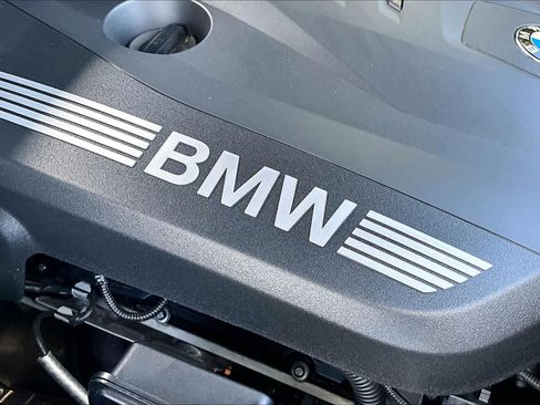 Used 2024 BMW X5 xDrive40i w/ Premium Package AWD/4WD image 33