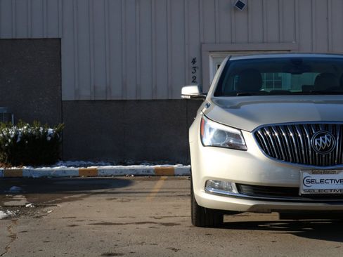 Used 2014 Buick LaCrosse Leather image 3