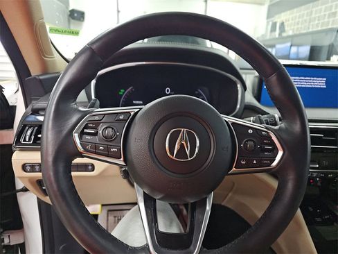 Used 2023 Acura MDX SH-AWD w/ Advance Package image 17