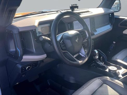 Used 2024 Ford Bronco Wildtrak AWD/4WD image 13