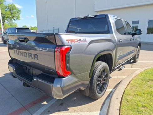 Used 2026 Toyota Tundra Platinum w/ TRD Off-Road Package AWD/4WD image 6