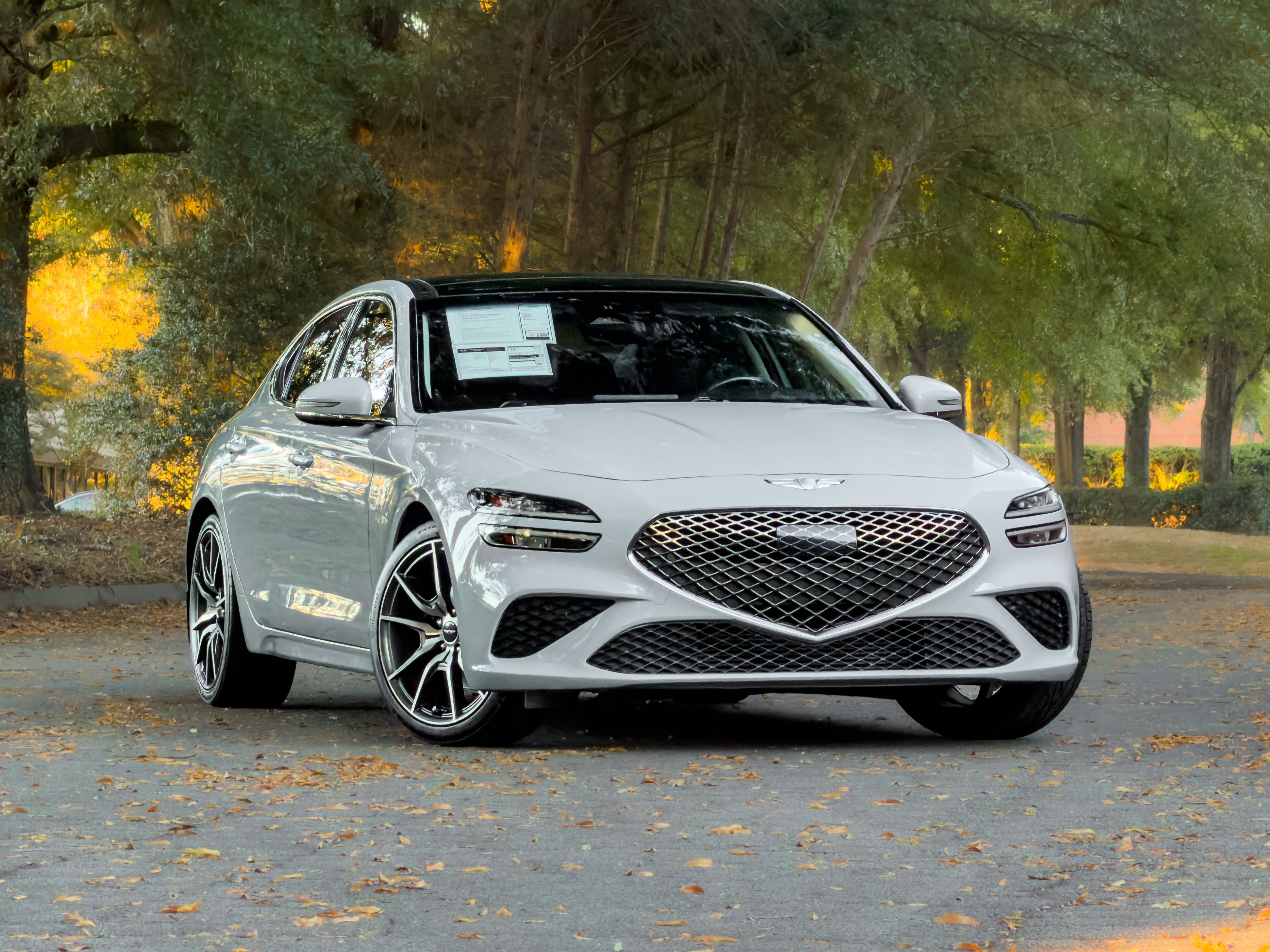 Used 2022 Genesis G70 2.0T w/ Prestige Package RWD image 1