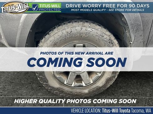Used 2022 Toyota 4Runner SR5 Premium w/ Moonroof Package image 4
