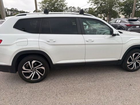 Used 2023 Volkswagen Atlas SEL AWD/4WD image 19