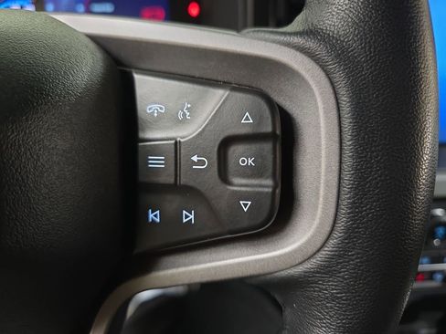 Used 2023 Ford Bronco Badlands image 18