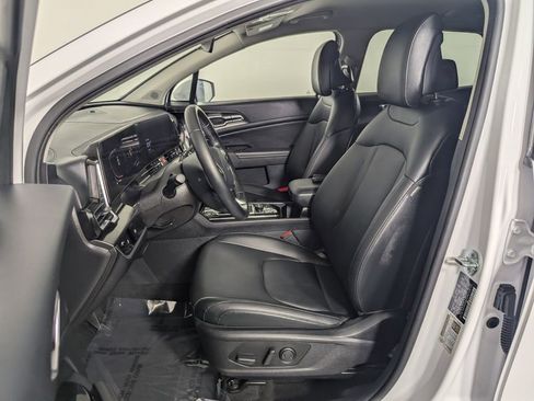 Used 2023 Kia Sportage EX FWD image 14