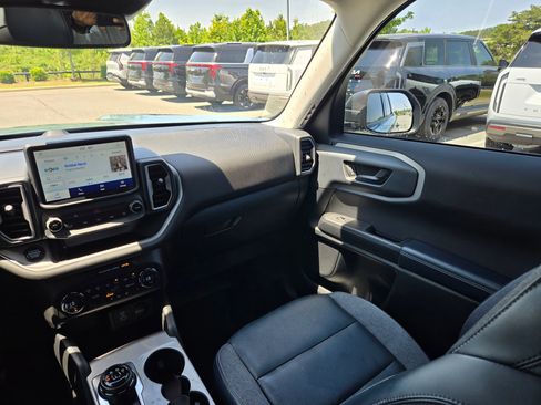 Used 2021 Ford Bronco Sport Outer Banks AWD/4WD image 11