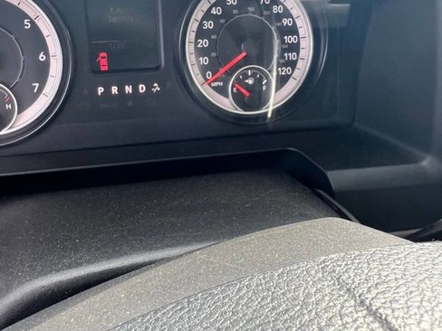 Used 2016 RAM 2500 Tradesman w/ Chrome Appearance Group image 11