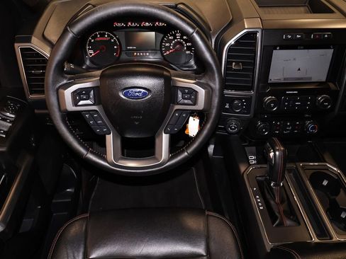 Used 2018 Ford F150 XLT w/ Equipment Group 302A Luxury AWD/4WD image 21