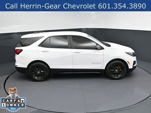 Used 2024 Chevrolet Equinox LS image 35