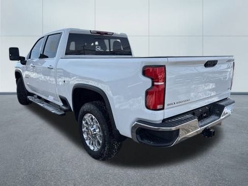 Used 2025 Chevrolet Silverado 2500 LTZ w/ LTZ Premium Package image 2