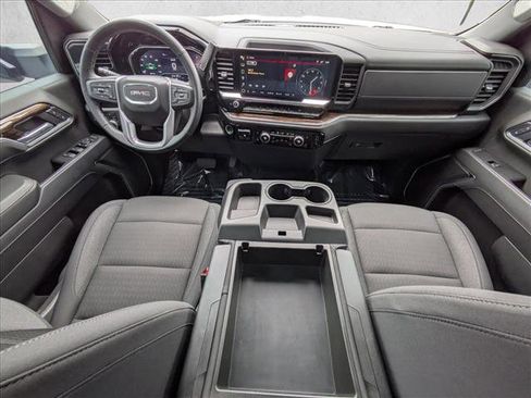 Used 2025 GMC Sierra 2500 SLE w/ SLE Value Package; image 25