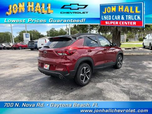 Used 2022 Chevrolet TrailBlazer RS FWD image 11
